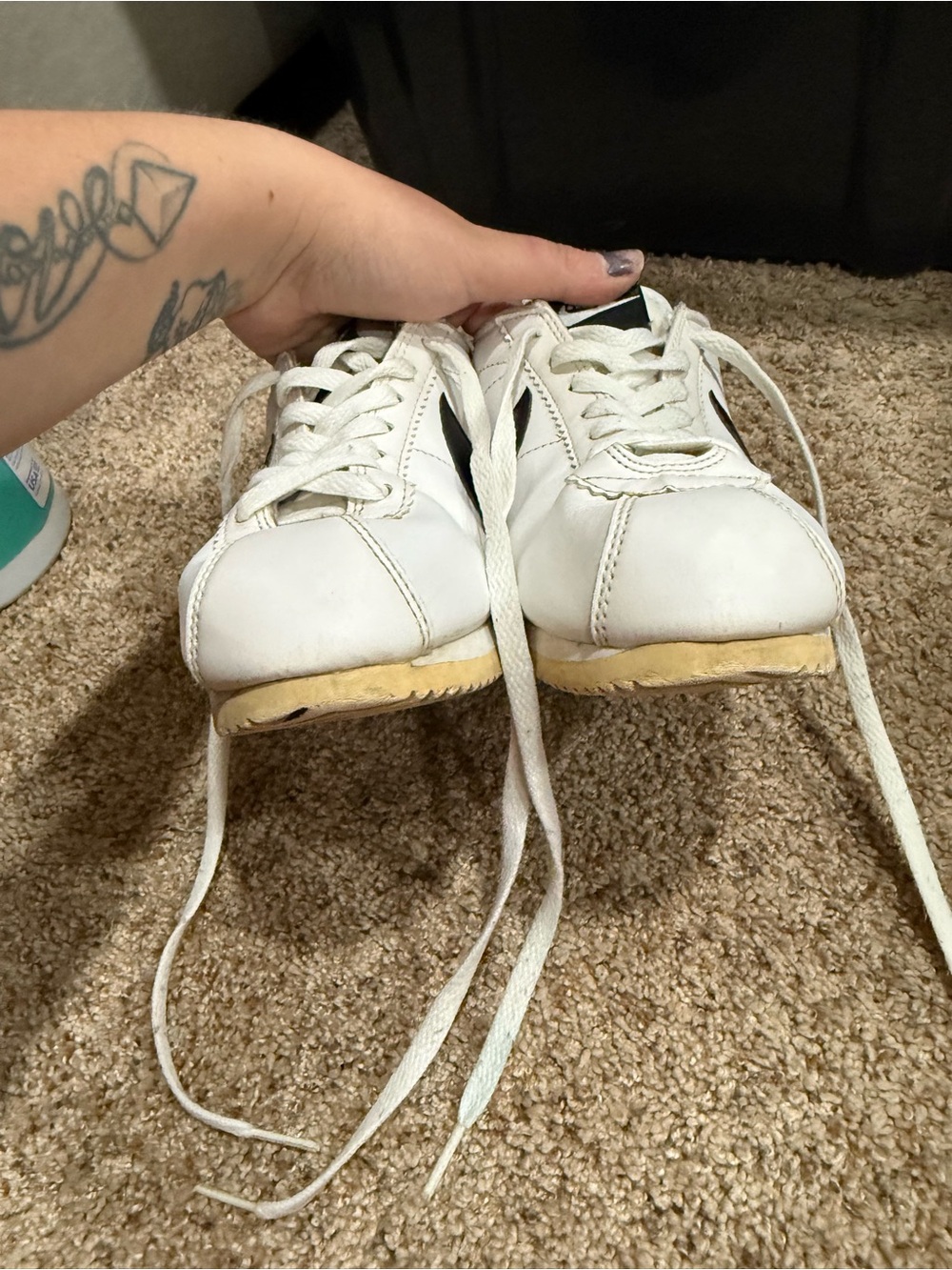 Nike Cortez Women’s Size 8 White Black Leather Retro Sneakers - Picture 7 of 9